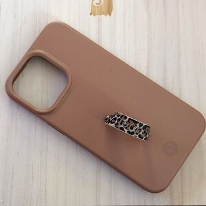 Loopy Case Tan Phone Case with Leopard Print Loop
